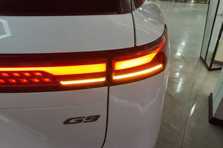 Used XPeng G9 2025 625 Long-Range Max Exterior 3