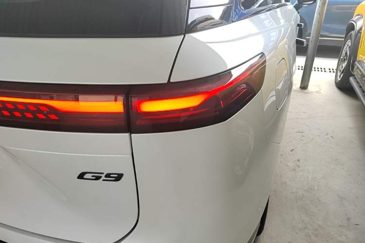 Used XPeng G9 2025 625 Long-Range Max Exterior 3