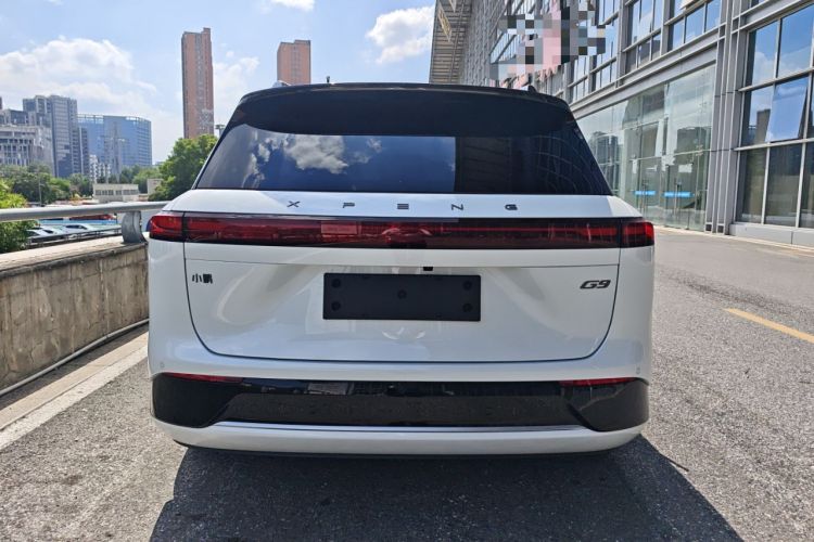 Used XPeng G9 2025 625 Long-Range Max Exterior 4