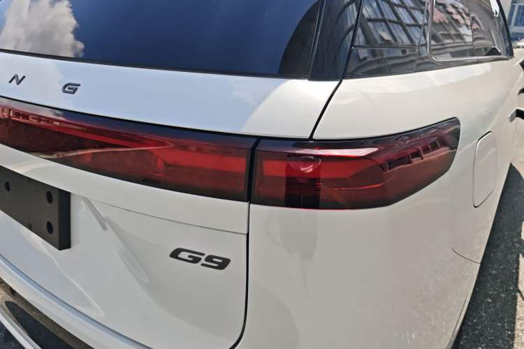 Used XPeng G9 2025 625 Long-Range Max Exterior 6
