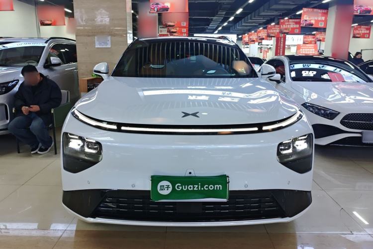 Used XPeng G9 2025 625 Long-Range Max Front