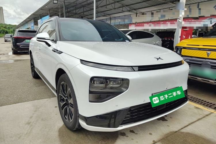 Used XPeng G9 2025 625 Long-Range Max Front Right 45 Deg