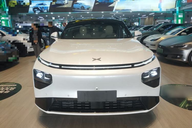 Used XPeng G9 2025 625 Long-Range Max Front