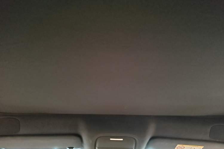 Used XPeng G9 2025 725 with Ultra-Long Range Max Headliner