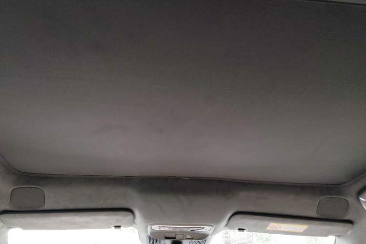 Used XPeng G9 2025 725 with Ultra-Long Range Max Headliner