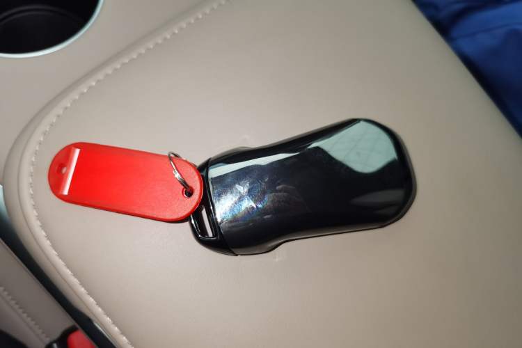 Used XPeng G9 2025 625 Long-Range Max Interior 1