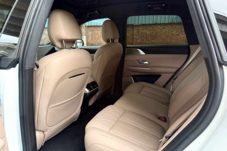 Used XPeng G9 2025 625 Long-Range Max Interior 3