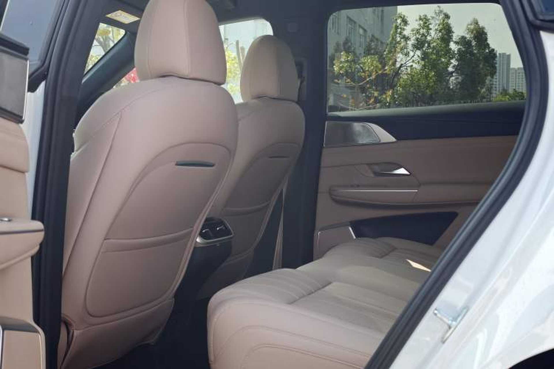 Used XPeng G9 2025 625 Long-Range Max Interior 3