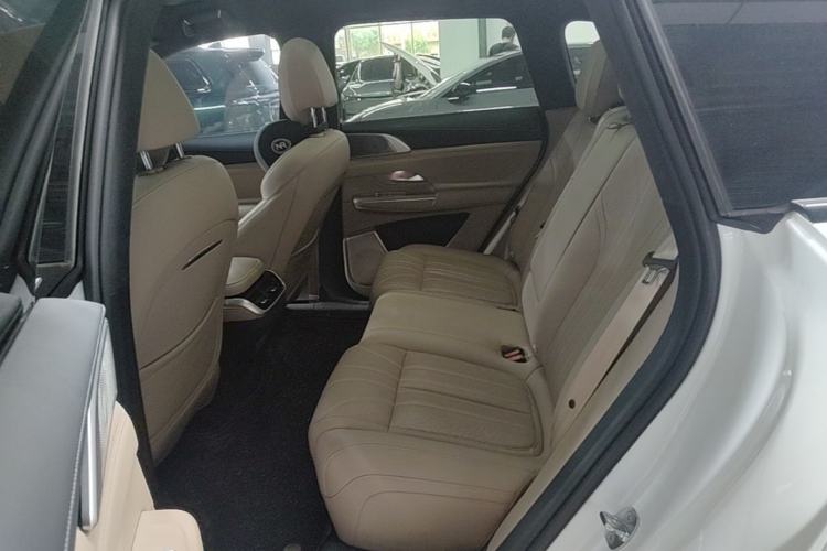 Used XPeng G9 2025 625 Long-Range Max Left Rear Seat