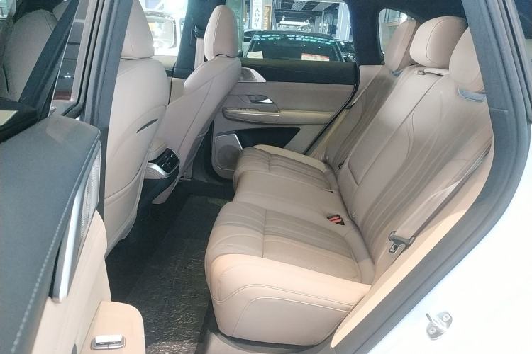 Used XPeng G9 2025 625 Long-Range Max Left Rear Seat