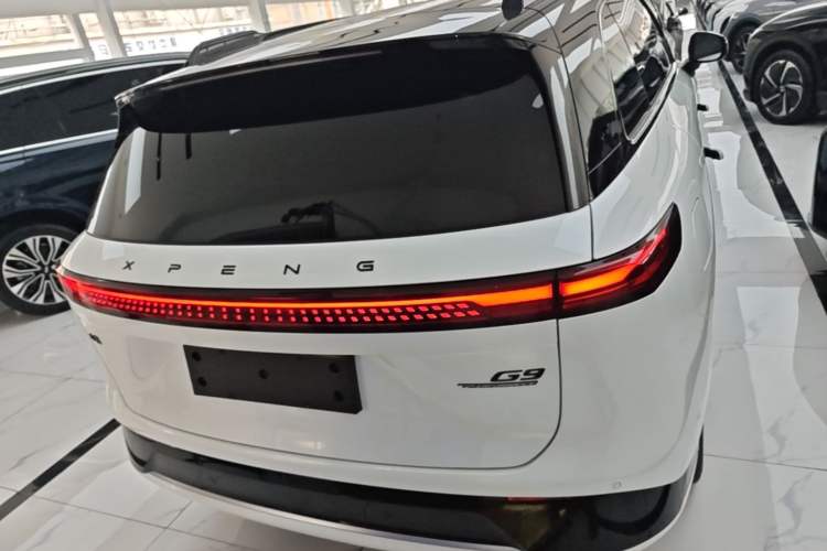 Used XPeng G9 2025 680 Ultra-Long Range All-Wheel Drive Max Rear