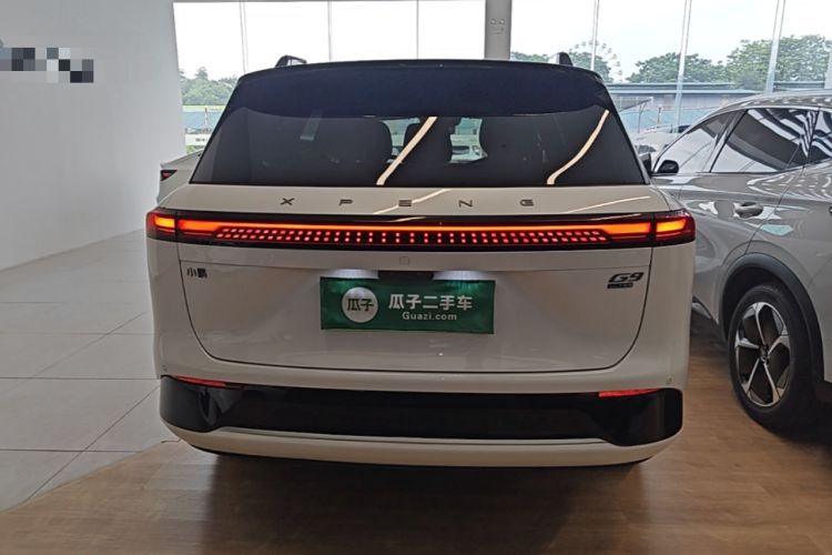 Used XPeng G9 2025 725 with Ultra-Long Range Max Rear