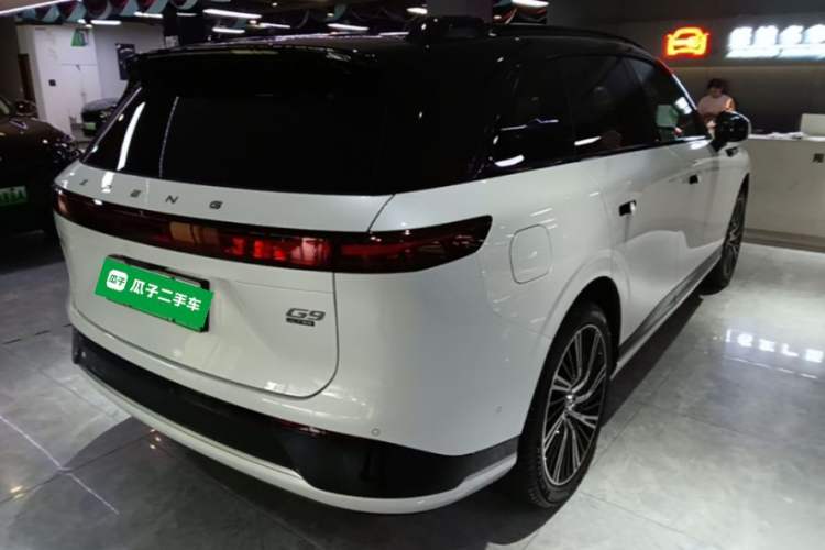 Used XPeng G9 2025 725 with Ultra-Long Range Max Rear Right 45 Deg