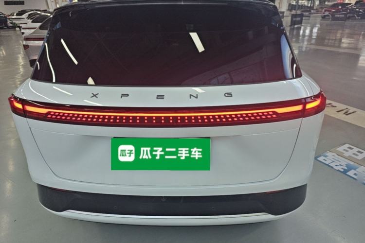 Used XPeng G9 2025 725 with Ultra-Long Range Max Rear