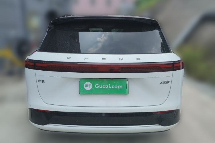 Used XPeng G9 2025 725 with Ultra-Long Range Max Rear