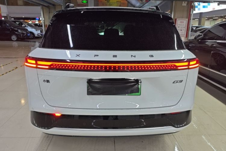 Used XPeng G9 2025 725 with Ultra-Long Range Max Rear