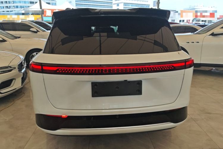 Used XPeng G9 2025 725 with Ultra-Long Range Max Rear