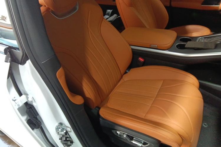 Used XPeng G9 2025 625 Long-Range Max Right Front Seat