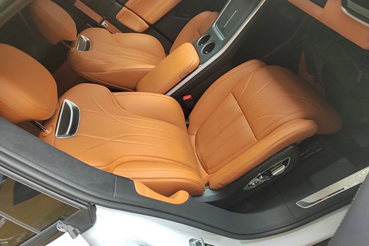 Used XPeng G9 2025 625 Long-Range Max Right Front Seat