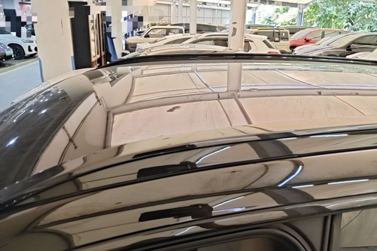 Used XPeng G9 2025 725 with Ultra-Long Range Max Roof