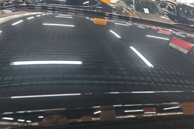 Used XPeng G9 2025 725 with Ultra-Long Range Max Roof