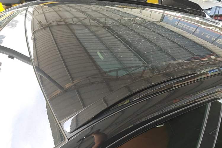 Used XPeng G9 2025 625 Long-Range Max Roof
