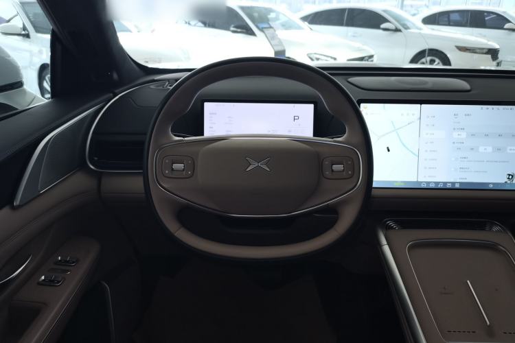 Used XPeng G9 2025 625 Long-Range Max Steering Wheel