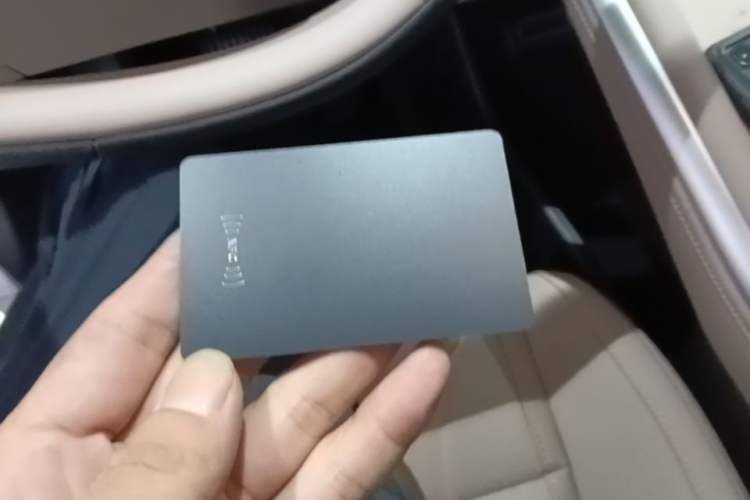 Used XPeng G9 2025 725 with Ultra-Long Range Max Vehicle Key
