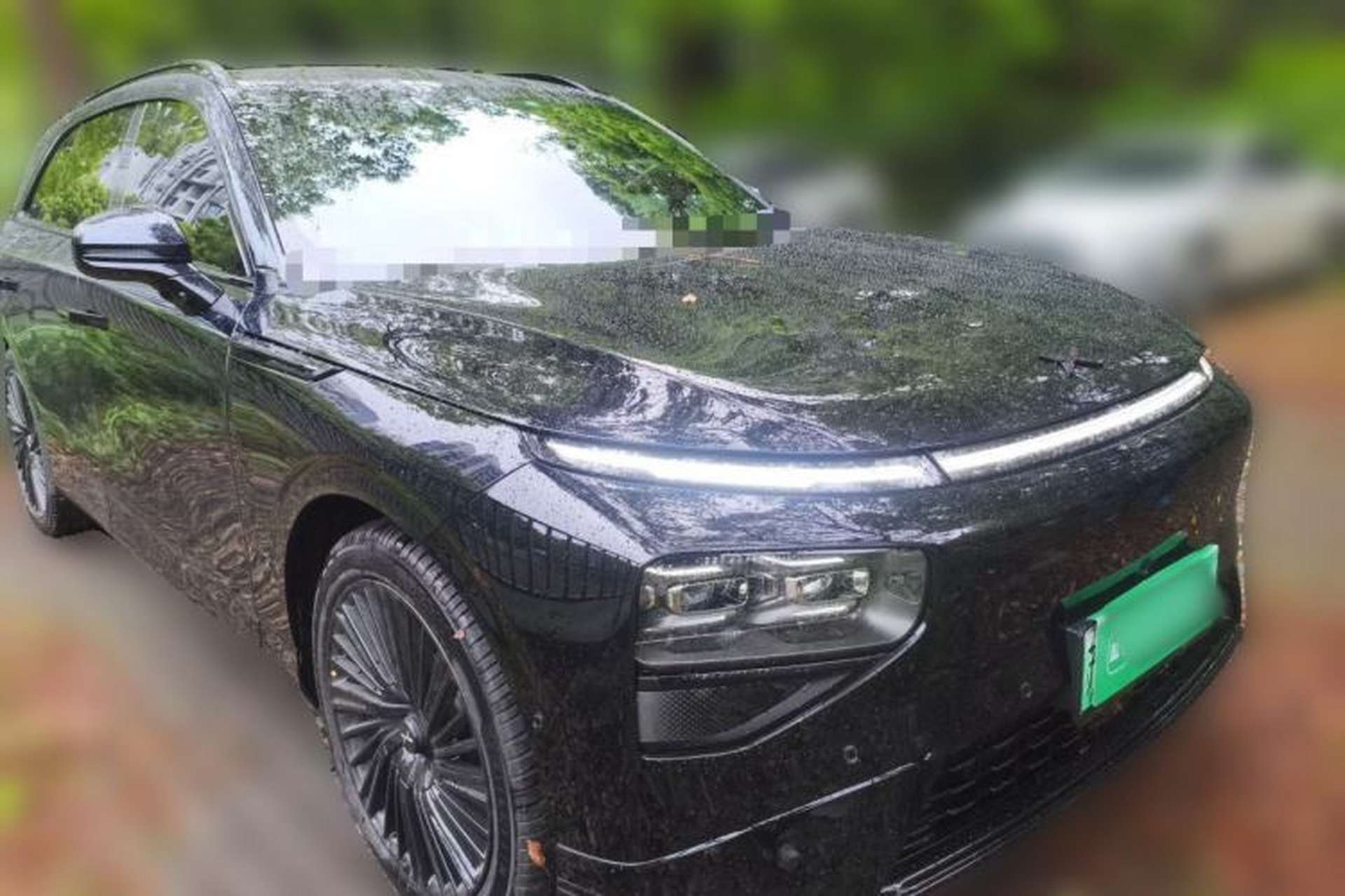 Used XPeng G9 2026 Model, 680 All-Wheel Drive Max Exterior 2