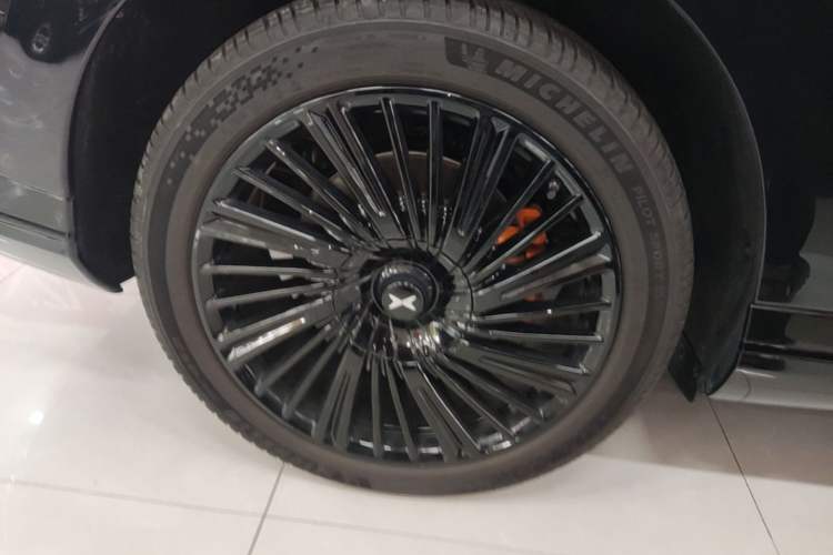 Used XPeng G9 2026 Model, 725 Max Exterior 5