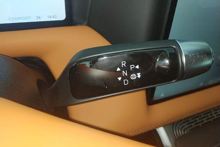 Used XPeng G9 2026 Model, 725 Max Gear Lever
