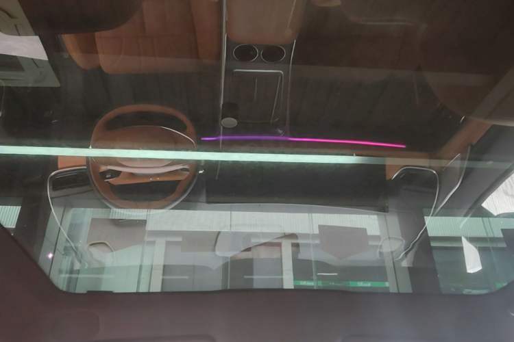Used XPeng G9 2026 Model, 725 Max Headliner