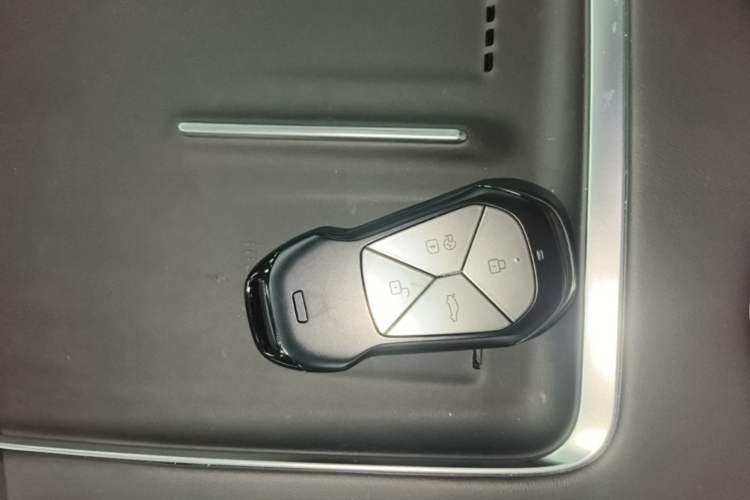 Used XPeng G9 2026 Model, 725 Max Interior 1