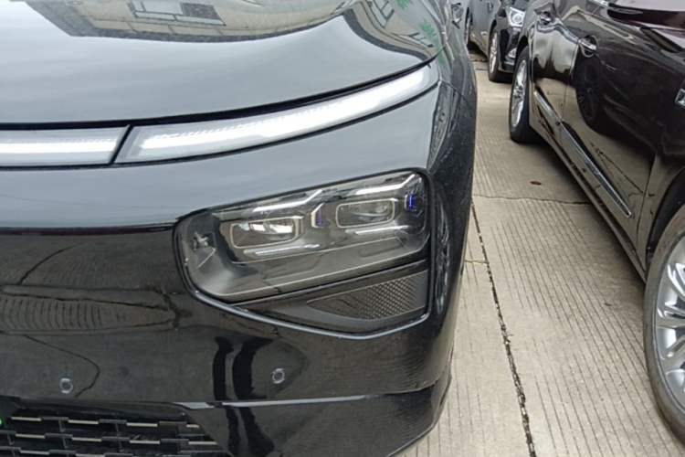 Used XPeng G9 2026 Model, 725 Max Left Front Headlight