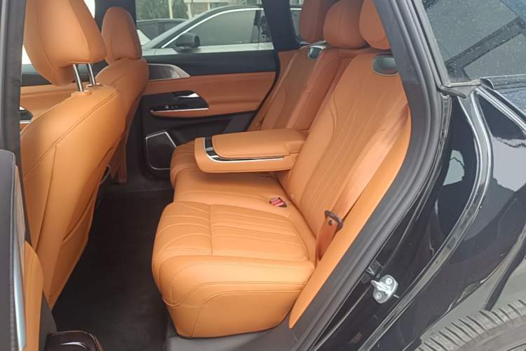Used XPeng G9 2026 Model, 725 Max Left Rear Seat