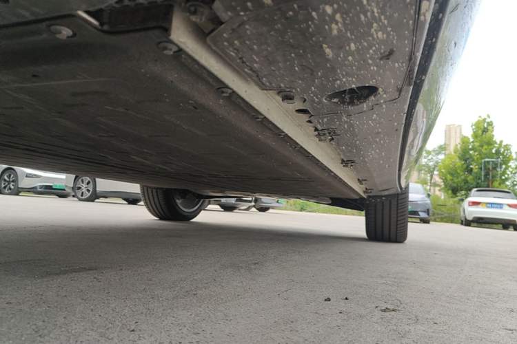 Used XPeng G9 2026 Model, 725 Max Left Side Sill