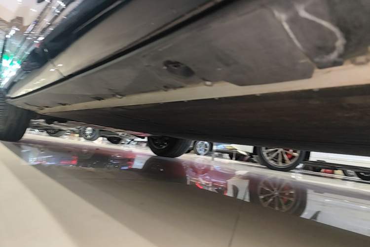 Used XPeng G9 2026 Model, 725 Max Left Side Sill
