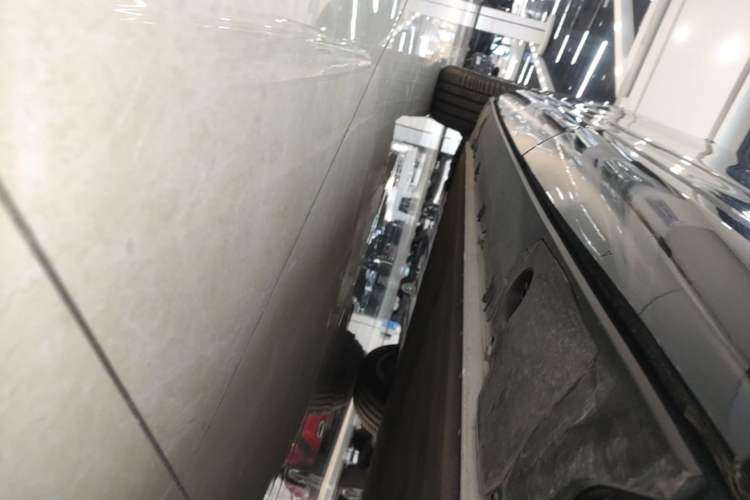 Used XPeng G9 2026 Model, 725 Max Left Side Sill
