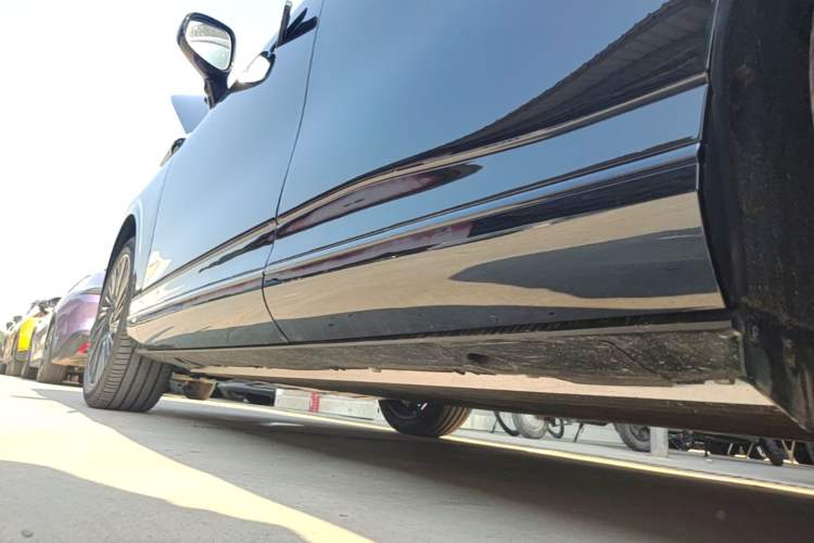 Used XPeng G9 2026 Model, 725 Max Left Side Sill