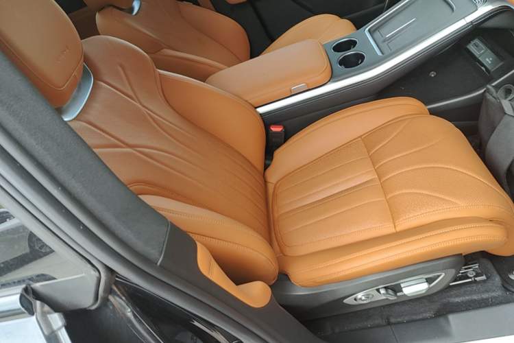 Used XPeng G9 2026 Model, 725 Max Right Front Seat