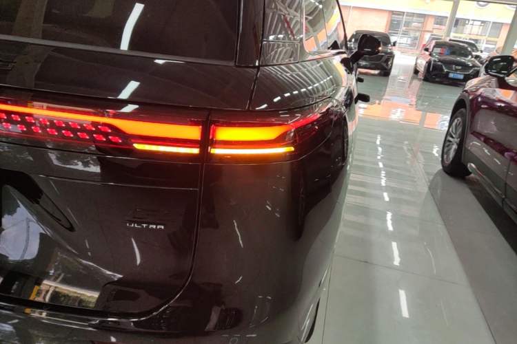 Used XPeng G9 2026 Model, 725 Max Right Rear Taillight