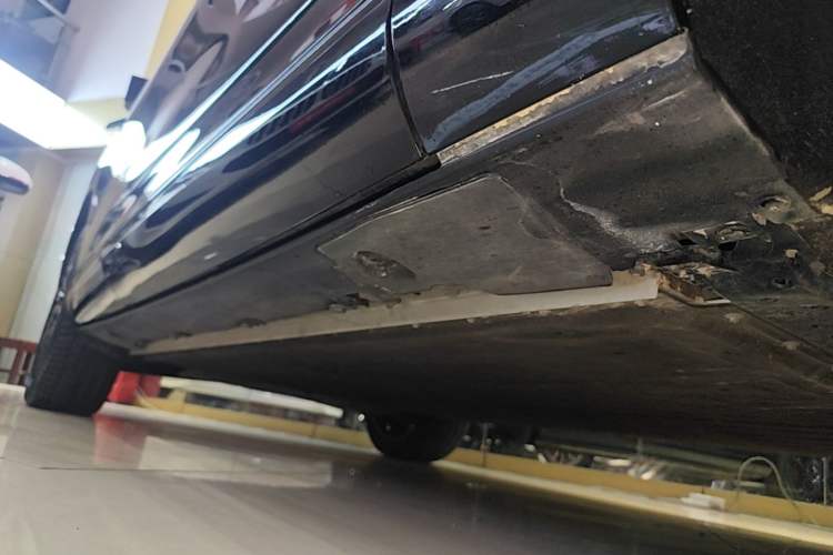 Used XPeng G9 2026 Model, 725 Max Right Side Sill