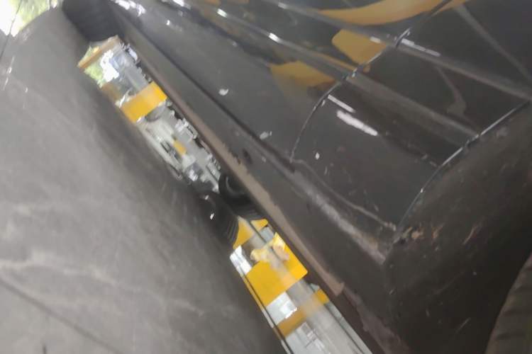 Used XPeng G9 2026 Model, 725 Max Right Side Sill