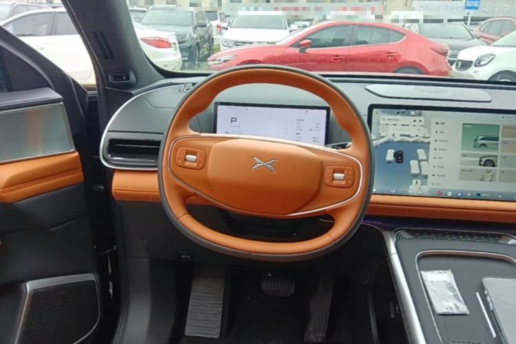 Used XPeng G9 2026 Model, 725 Max Steering Wheel