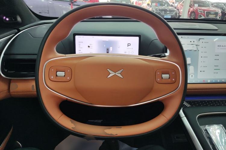 Used XPeng G9 2026 Model, 725 Max Steering Wheel