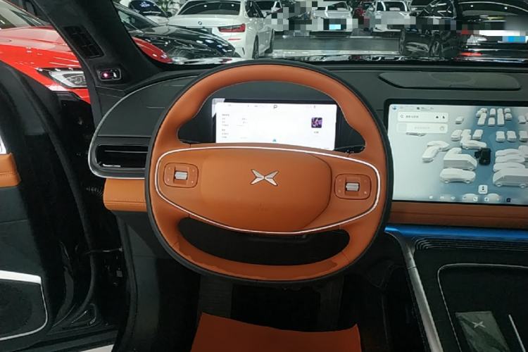 Used XPeng G9 2026 Model, 725 Max Steering Wheel
