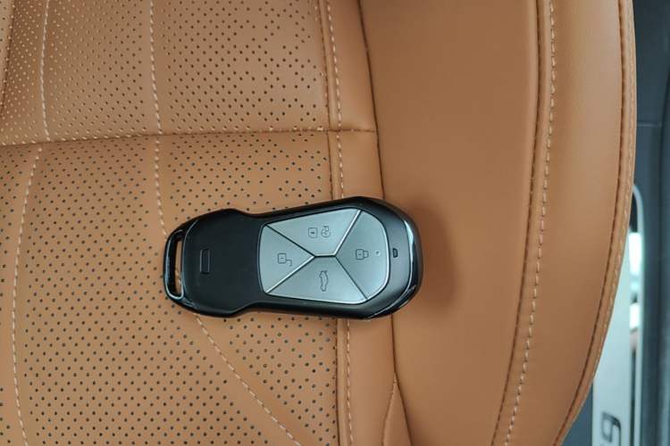 Used XPeng G9 2026 Model, 725 Max Vehicle Key