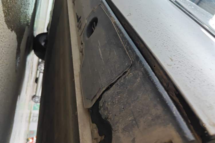 Used XPeng G9 2026 Model, 725 Max Chassis Rear Left