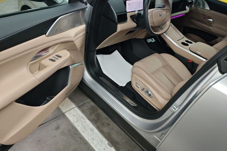 Used XPeng G9 2026 Model, 725 Max Driver Seat
