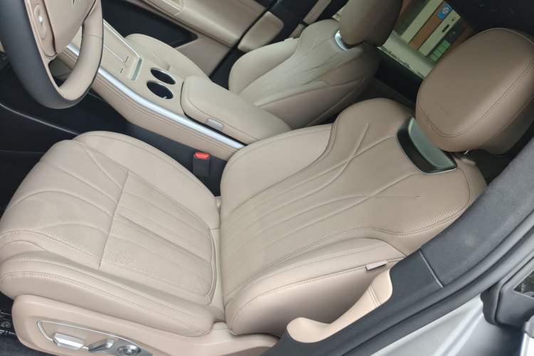 Used XPeng G9 2026 Model, 725 Max Interior 8